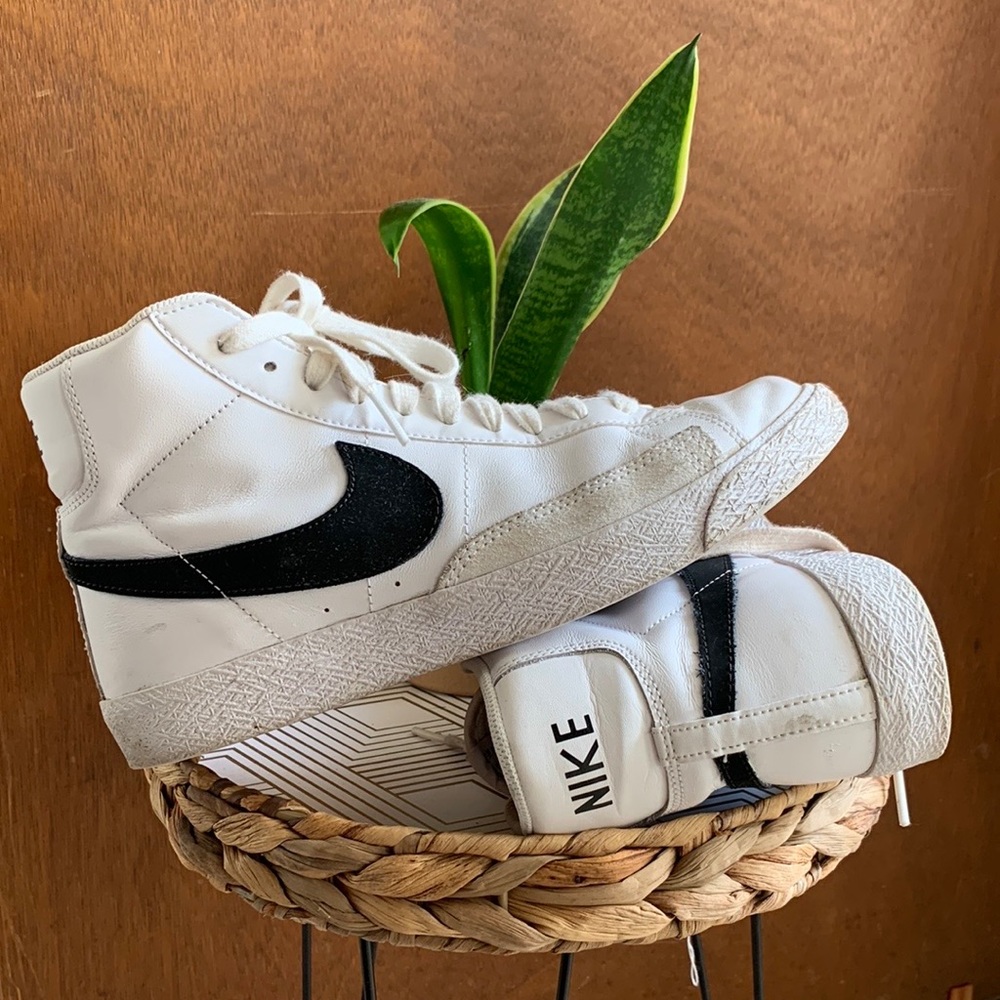 Nike blazer mids
